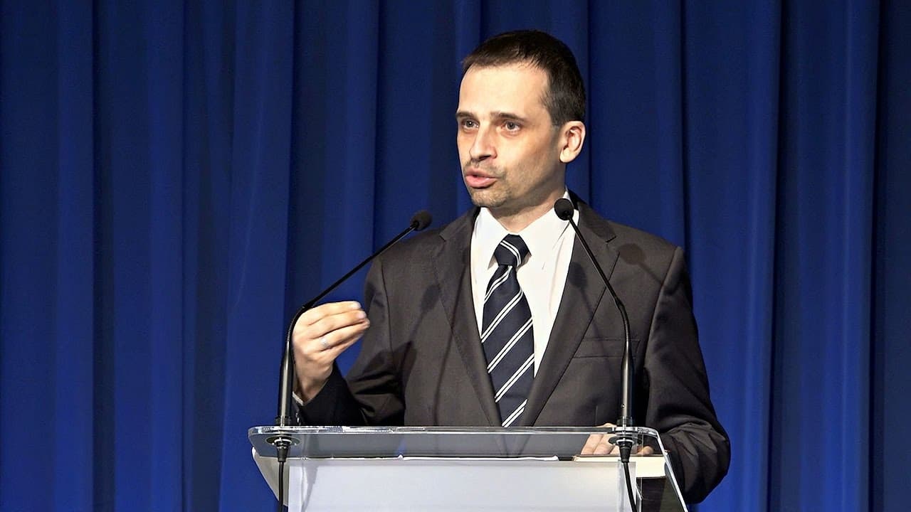 Módl się i wierz - Łukasz Romanowski